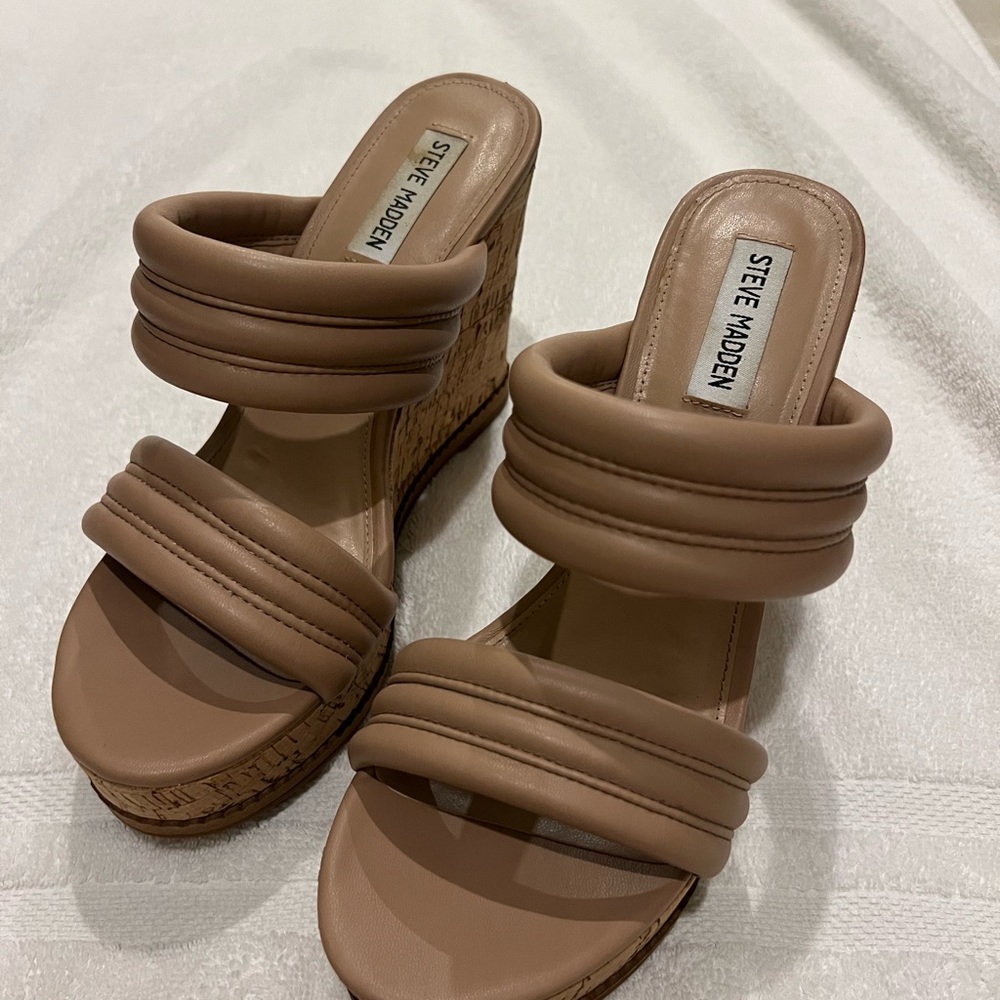 Steve Madden Brown Wedge Sandals